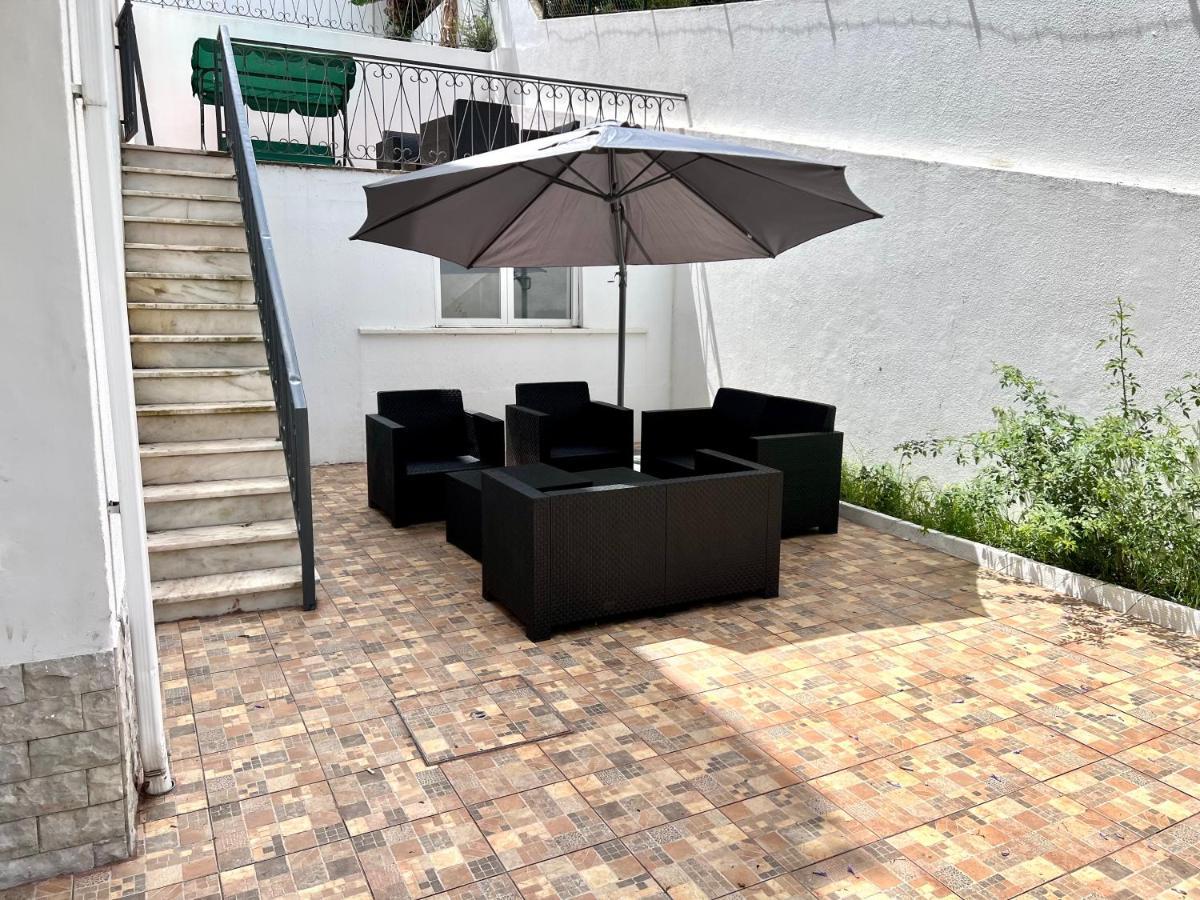 Oieras Beach Suite 2 - Large Double Room With En-Suite Bathroom And Balcony Оейраш Екстериор снимка