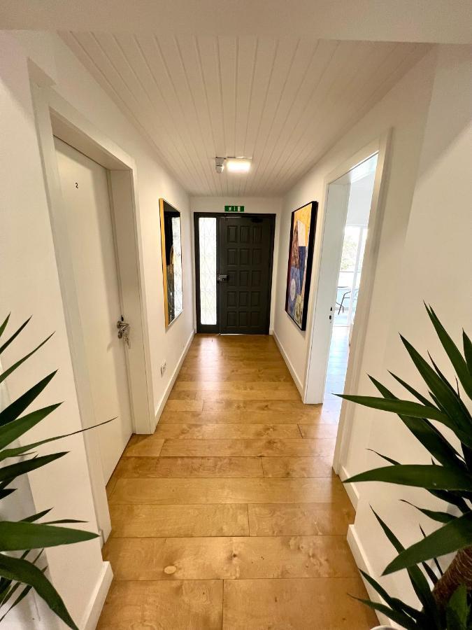 Oieras Beach Suite 2 - Large Double Room With En-Suite Bathroom And Balcony Оейраш Екстериор снимка